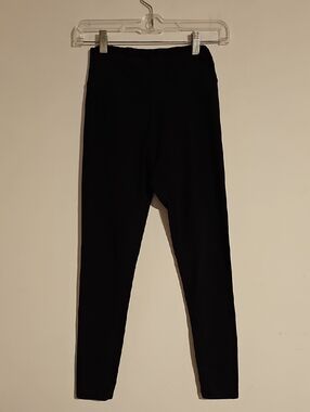 aerie Black OFFLINE Leggings Label Detail